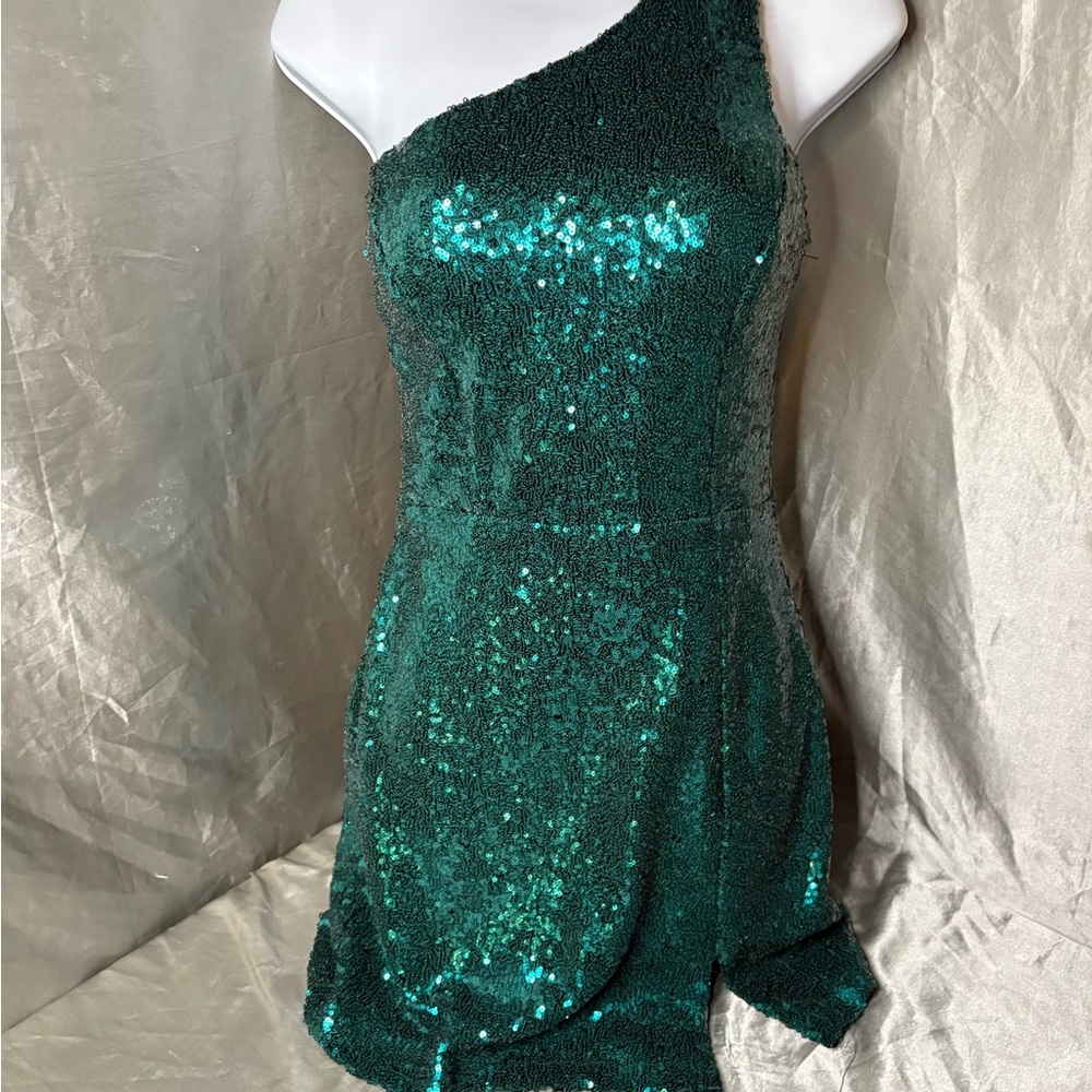 B Darlin Emerald Sequin One-Shoulder Dress